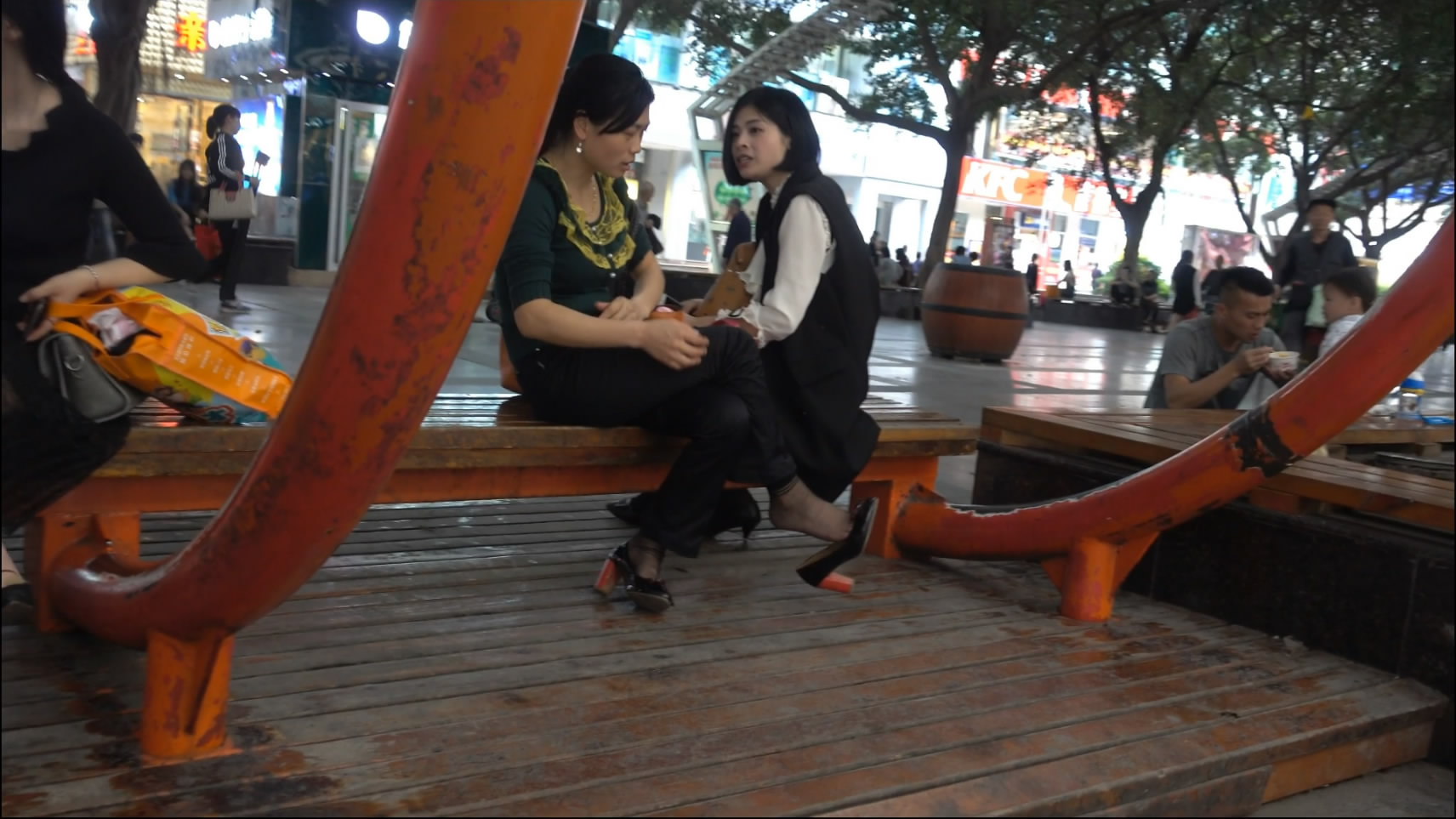 streetsnapdangl[00 00 06][20181130 000934 2]